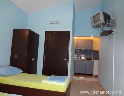 VILLA MIRJANA, Wohnung 6, Privatunterkunft im Ort Budva, Montenegro - 6 APA DSC00067